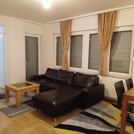 Apartment Apartman Peace